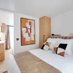 Modern Apt With Balcony - 1Br 2P - Saint Lazare